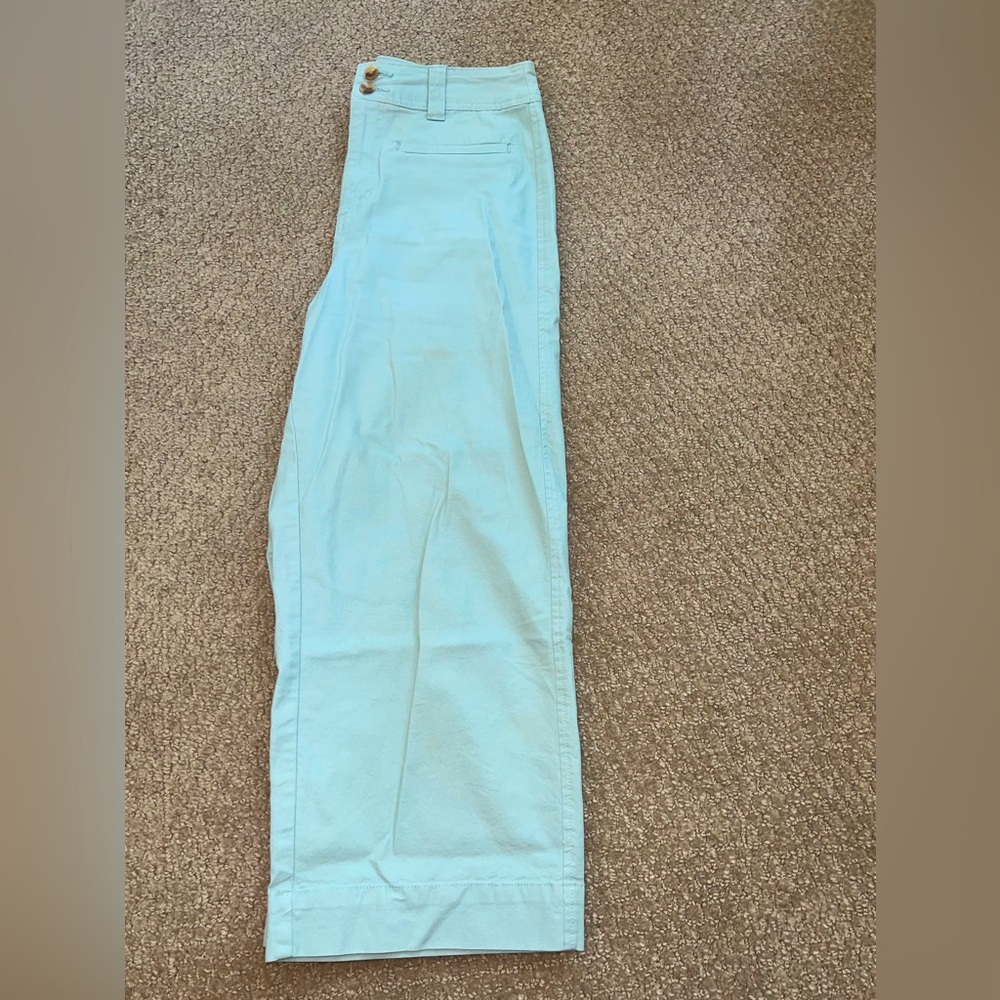 Light Blue Wide-Legged High-Wasted Pants